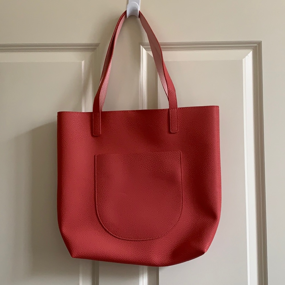 Never used! Freeing up closet space.